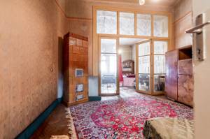 Ultracentral | 181 mp | 3 căi de acces | Parter înalt