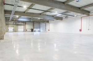4646 mp - Hala industriala de închiriat în Parc Industrial Arad