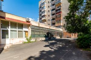 Spațiu comercial 435 mp în Micălaca – Strada General Gheorghe Magheru
