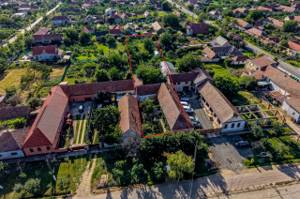 🏡 Casă nemțească autentică în Frumușeni – Fântânele, la 20 km de Arad