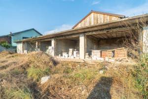 Casa 2 camere + Anexe - teren 648 mp - Alfa - COMISION 0