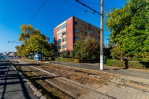 Apartament 3 camere - parter - str. Petru Rares, Gradiste - COMISION 0
