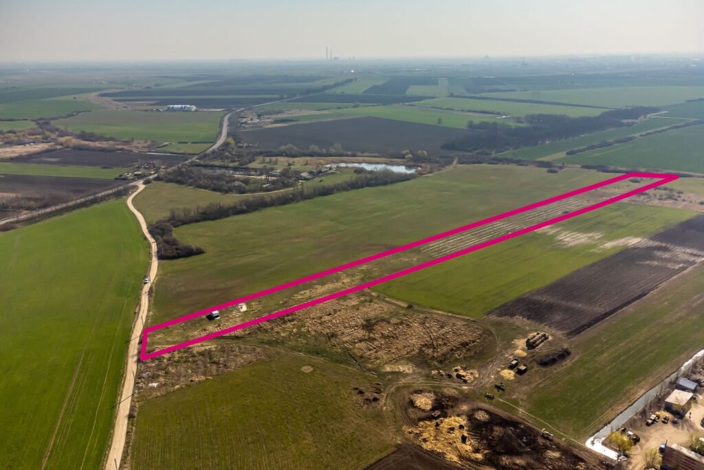 De vânzare Teren Agricol Extravilan 14300 mp în zona Exterior Nord Arad 2