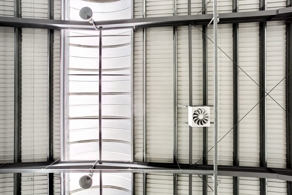 De vânzare Hală industrială 727 mp în Arad langă Autostrada A1 în zona Sud 1 camera Arad 5