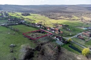 Cabană pe 3 niveluri – zonă spectaculoasă – Pătârș – COMISION 0% De vânzare Cabană pe 3 niveluri – zonă spectaculoasă – Pătârș – COMISION 0% în zona Arad 3 camere Arad 2