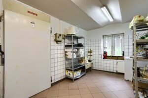 Fără comision! Spatiu ideal pentru birouri sau clinici în zona Ultracentral 9 camere Arad 5