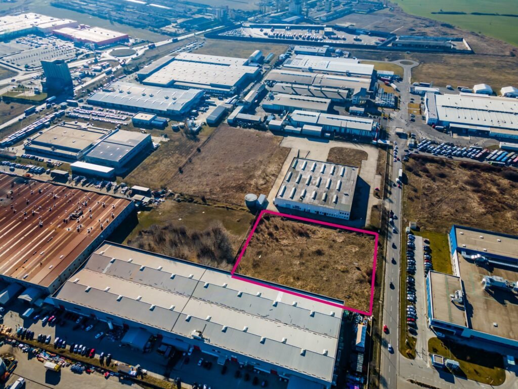 Vânzare Teren Construibil Arad Zona Industrială Vest 8.500 MP 