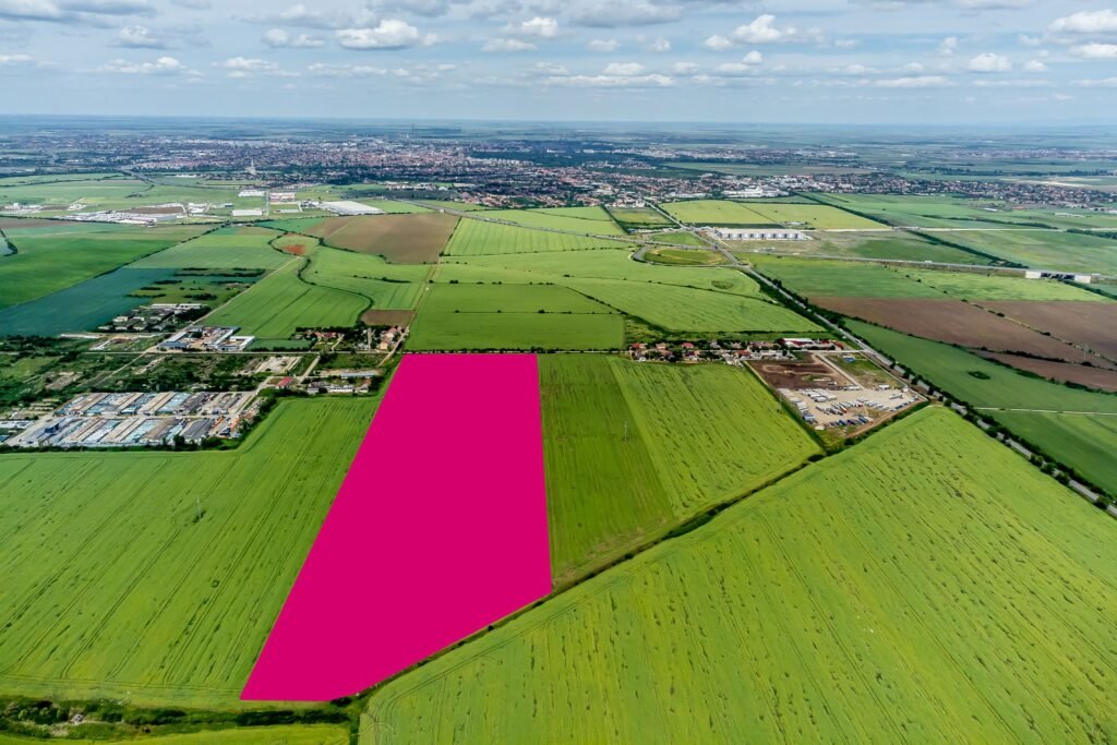 De vânzare Teren cu PUZ ideal pentru parc logistic și de servicii în zona Exterior Sud Arad 2