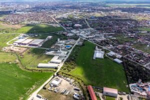 De vânzare: Teren industrial – 25.900 mp – Arad, zona BAT De vânzare De vânzare: Teren industrial – 25.900 mp – Arad, zona BAT în zona Gai Arad 4