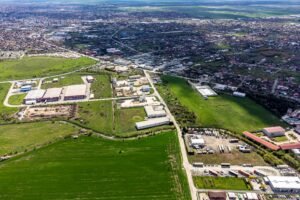 De vânzare: Teren industrial – 25.900 mp – Arad, zona BAT De vânzare De vânzare: Teren industrial – 25.900 mp – Arad, zona BAT în zona Gai Arad 5