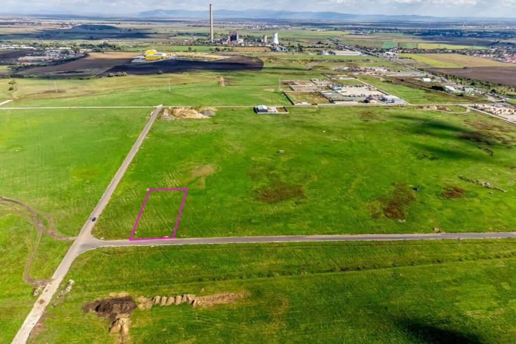 De vânzare Teren 5.000 mp de Vânzare cu PUZ Aprobat, Arad în zona Exterior Nord Arad 2