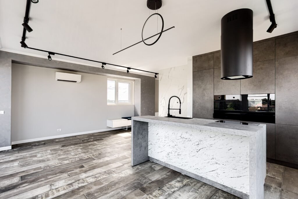 De vânzare Penthouse bloc nou lângă Malul Muresului în Arad în zona Ultracentral 2 camere 1 dormitor Arad 1