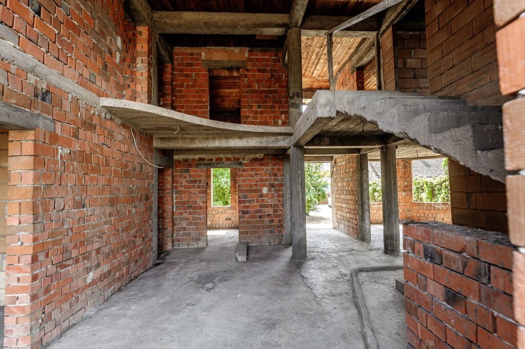 De vânzare Două case pe Calea Radnei comision 0 în zona Micalaca 14 camere 8 dormitoare Arad 1