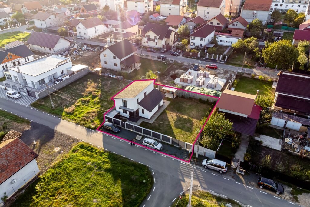 Casă modernă, finisaje premium – Vladimirescu, lângă Arad De vânzare Casă modernă, finisaje premium – Vladimirescu, lângă Arad în zona Arad 4 camere 3 dormitoare Arad 1