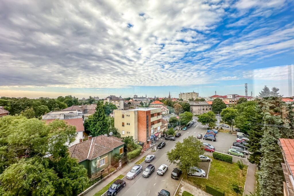 De închiriat Închiriere spațiu de birouri premium în centru Arad în zona Ultracentral 4 camere Arad 1