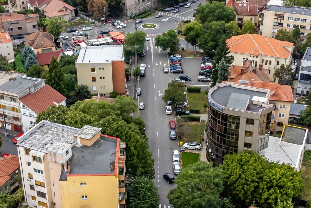 De închiriat Închiriere spațiu de birouri premium în centru Arad în zona Ultracentral 4 camere Arad 1