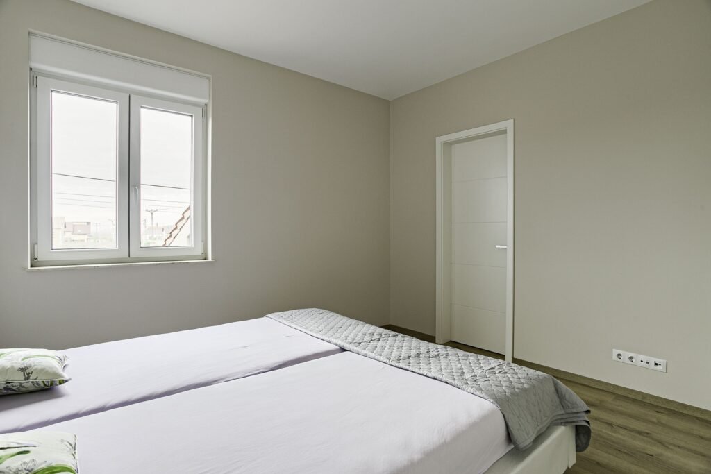 De vânzare REDUCERE Vila superba pe colt in cartierul Europa, Vladimirescu în zona Arad 5 camere 4 dormitoare Arad 1