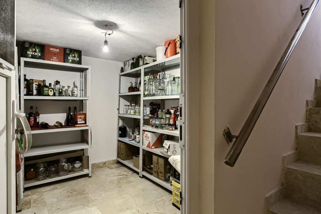 De vânzare REDUCERE Vila superba pe colt in cartierul Europa, Vladimirescu în zona Arad 5 camere 4 dormitoare Arad 1