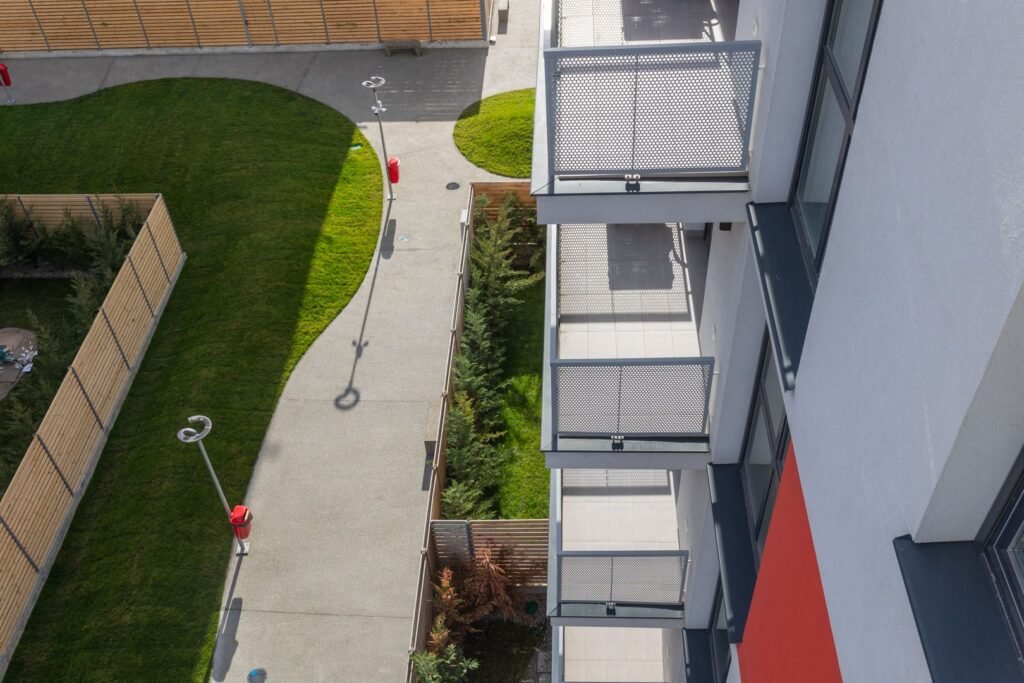 De vânzare Apartament cu chirie garantată în ARED AFI–fără comision, fără agenție în zona UTA 2 camere 1 dormitor Arad 1