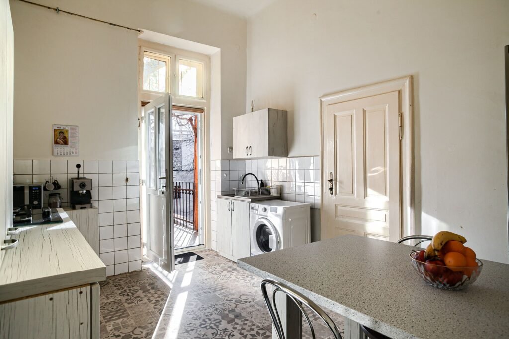De vânzare REZERVAT Apartament clasic cu 3 camere zona Podgoria în zona Ultracentral 3 camere 2 dormitoare Arad 7