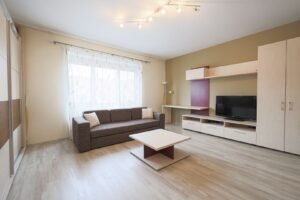 Apartament spațios cu 2 camere – terasă – str. Desseanu – COMISION 0% De vânzare Apartament spațios cu 2 camere – terasă – str. Desseanu – COMISION 0% în zona Ultracentral 2 camere 1 dormitor Arad 2