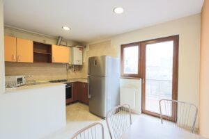 Apartament spațios cu 2 camere – terasă – str. Desseanu – COMISION 0% De vânzare Apartament spațios cu 2 camere – terasă – str. Desseanu – COMISION 0% în zona Ultracentral 2 camere 1 dormitor Arad 3