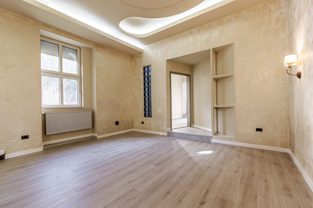 Apartament ultracentral, complet renovat, Strada Eminescu nr. 7 De vânzare Apartament ultracentral, complet renovat, Strada Eminescu nr. 7 în zona Ultracentral 2 camere 1 dormitor Arad 10