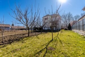 De vânzare Preț NOU! Casa P+2 în zona centrală Chișineu-Criș în zona Central 5 camere 3 dormitoare Arad 2