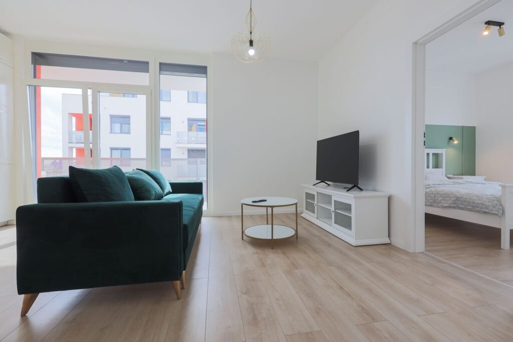 Apartament modern, dotări premium, comision 0%! De vânzare Apartament modern, dotări premium, comision 0%! în zona UTA 2 camere 1 dormitor Arad 2