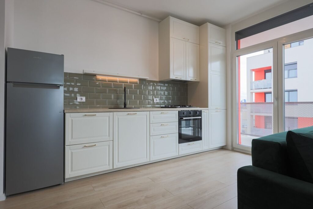 Apartament modern, dotări premium, comision 0%! De vânzare Apartament modern, dotări premium, comision 0%! în zona UTA 2 camere 1 dormitor Arad 3
