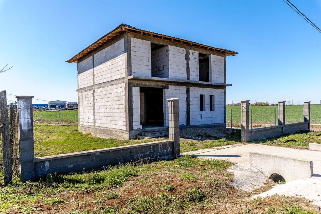 De vânzare Casa Ta  – Într-un cartier nou, lângă natură în Frumușeni, Arad în zona Arad 5 camere Arad 1