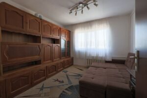 De vânzare PRET NOU! Apartament 3 camere decomandat – Aradul Nou – COMISION 0% în zona Aradul Nou 3 camere 2 dormitoare Arad 2