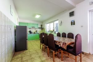 De vânzare REZERVAT! Casa 2003 – Teren 1000 mp – la iesirea din Zadareni în zona Arad 4 camere Arad 3