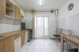 De vânzare Apartament 2 camere decomandat – Zona 300, Micalaca – COMISION 0% în zona Micalaca 2 camere 1 dormitor Arad 3