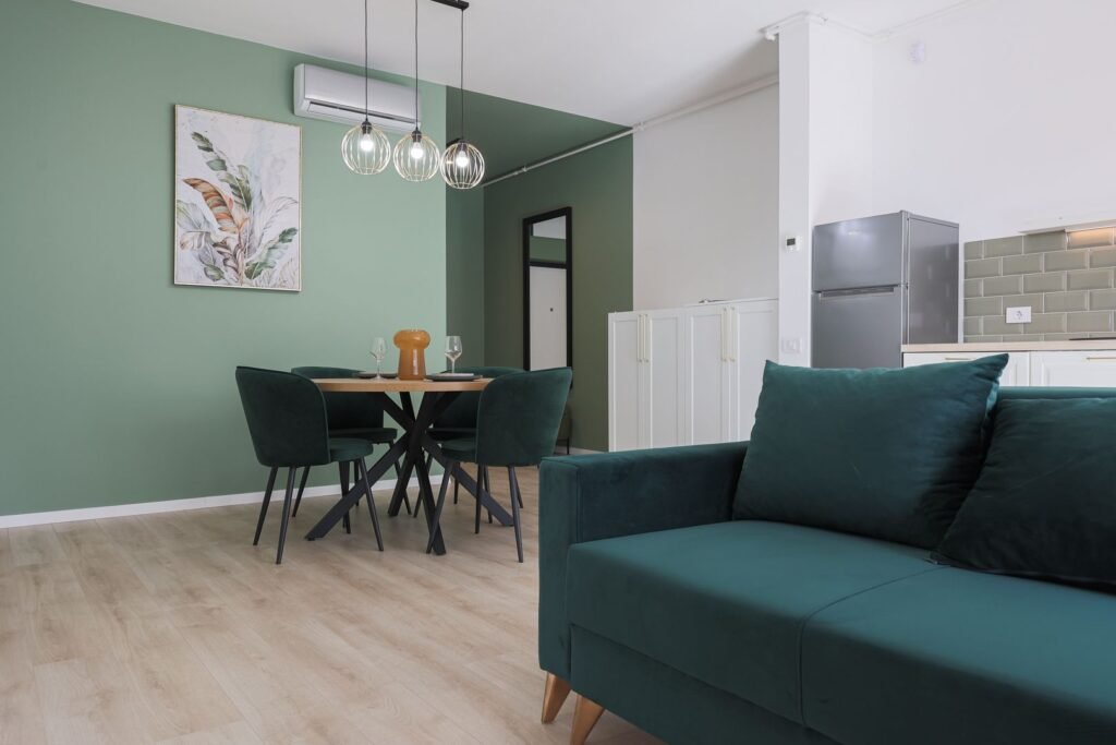 Apartament Nou 2 Camere – Mobilat&Utilat – Complex ARED – COMISION 0% De vânzare Apartament Nou 2 Camere – Mobilat&Utilat – Complex ARED – COMISION 0% în zona UTA 2 camere Arad 2