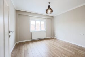 De vânzare Apartament ultrafinisat cu 2 camere decomandat pe Closca Comision 0 în zona Central 2 camere 1 dormitor Arad 4
