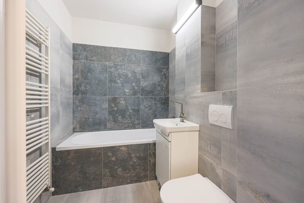 De vânzare Apartament ultrafinisat cu 2 camere decomandat pe Closca Comision 0 în zona Central 2 camere 1 dormitor Arad 7
