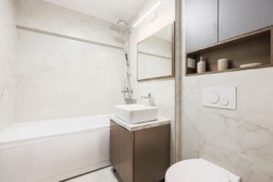 Locuință renovată cu bun gust, 2 dormitoare, etajul 1. Aurel Vlaicu De vânzare Locuință renovată cu bun gust, 2 dormitoare, etajul 1. Aurel Vlaicu în zona Aurel Vlaicu 2 camere 2 dormitoare Arad 7