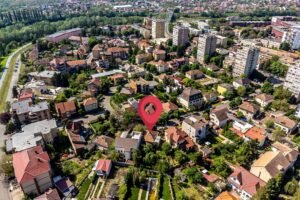 Proprietate rară în zona de lux a Aradului De vânzare Proprietate rară în zona de lux a Aradului în zona Romanilor 4 camere Arad 10