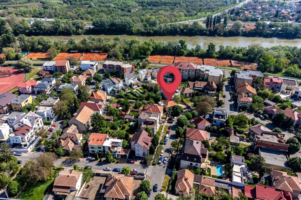 Proprietate rară în zona de lux a Aradului De vânzare Proprietate rară în zona de lux a Aradului în zona Romanilor 4 camere Arad 7