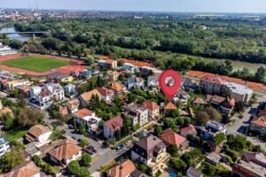 Proprietate rară în zona de lux a Aradului De vânzare Proprietate rară în zona de lux a Aradului în zona Romanilor 4 camere Arad 8