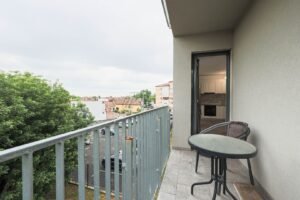 De vânzare REZERVAT! Apartament  modern și luminos într-un bloc nou din 2022 în zona Romanilor 2 camere 1 dormitor Arad 7