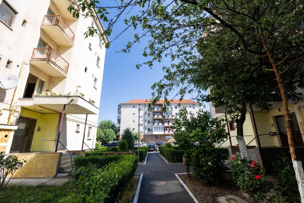 De vânzare Rezervat! Apartament cu 2 camere (living + dormitor) în Cartierul Alfa în zona Alfa 2 camere 1 dormitor Arad 8