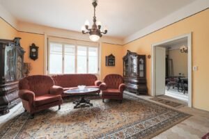 De vânzare Rezervat! apartament 4 camere,  Bulevardul General Dragalina în zona Ultracentral 4 camere 2 dormitoare Arad 2