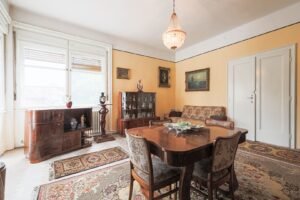 De vânzare Rezervat! apartament 4 camere,  Bulevardul General Dragalina în zona Ultracentral 4 camere 2 dormitoare Arad 8