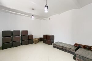 Spatiu comercial de închiriat – 210 mp – Ultracentral – COMISION 0% De închiriat Spatiu comercial de închiriat – 210 mp – Ultracentral – COMISION 0% în zona Ultracentral 3 camere Arad 4