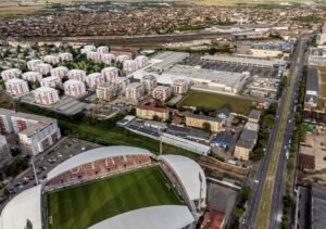Un apartament cu 3 camere , ca o pânză albă. Tu ești artistul! De vânzare Un apartament cu 3 camere , ca o pânză albă. Tu ești artistul! în zona UTA 3 camere 2 dormitoare Arad 12