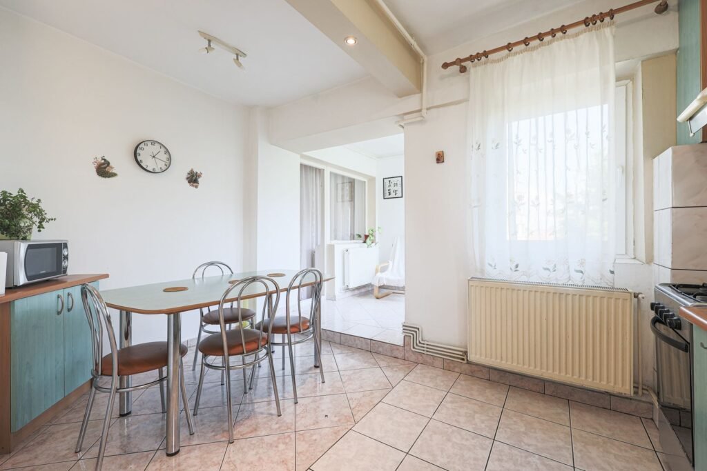 De vânzare Vândut! Apartament cu 2 camere in Z24 – Vlaicu Arad în zona Aurel Vlaicu 2 camere 1 dormitor Arad 1