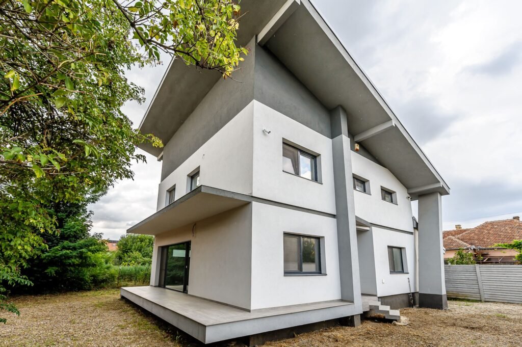 De vânzare Vila Premium 5 camere – Subcetate, Arad – COMISION 0% în zona Subcetate 5 camere 3 dormitoare Arad 1