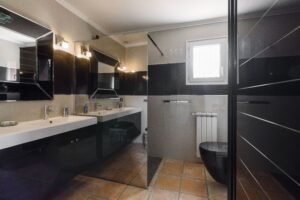 De vânzare Vila fermecătoare la 10 minute de Cannes în zona Arad 7 camere 5 dormitoare Arad 13